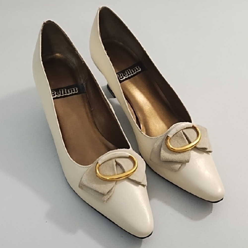 Bellini Cream and Gold Heels with Elegant Gold Buckle Suede Accent